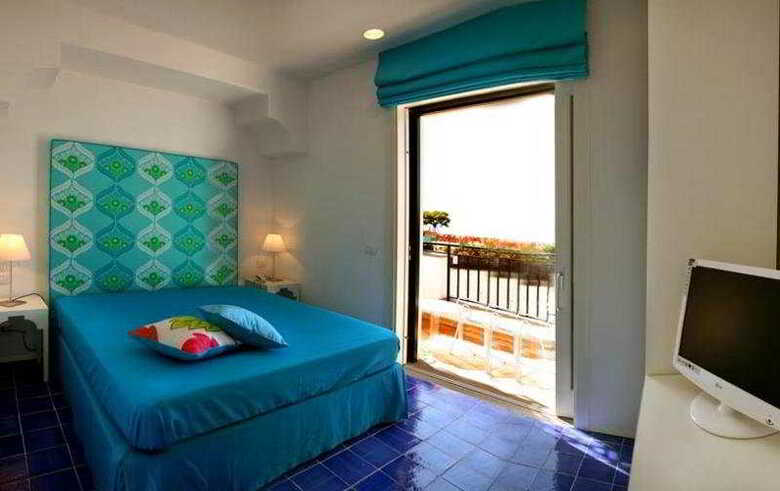 Hotel Le Ancore(.)