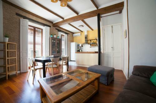 Apartamento Alohamundi Relator
