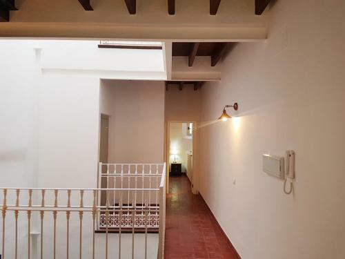 Reservaloen Casa Sevillana
