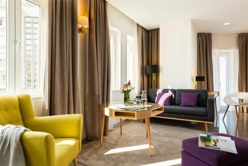 Avenida 15 Apartments