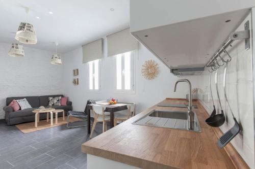 Beautiful 1 Bedroom Apartment A/c,wifi