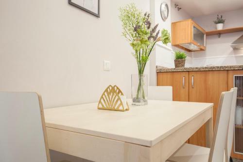 Elegante Apartamento En El Corazon De Sevilla.