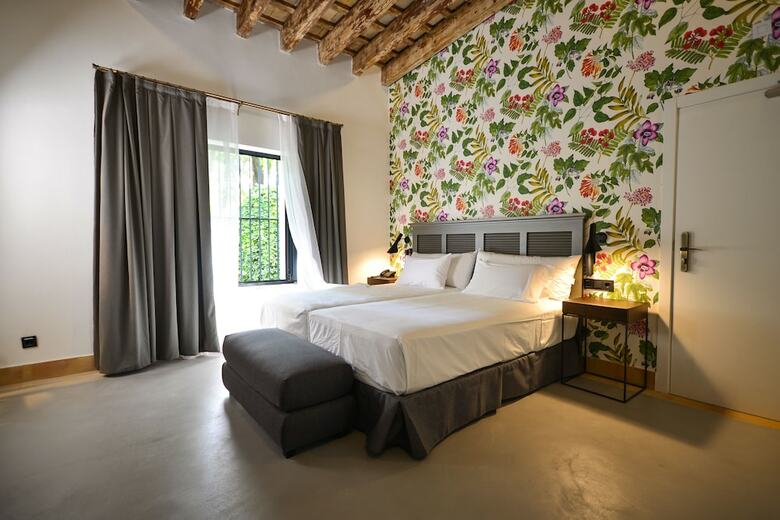 Hotel Legado Alcazar