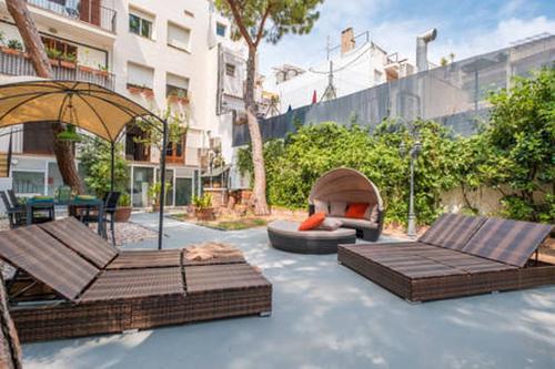 Pure Olive Garden Apartment Sitges