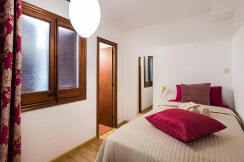 Pure Olive Garden Apartment Sitges