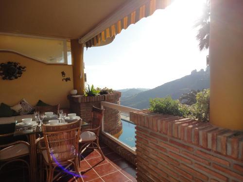 Apartamento Ref. 2733 Altos De Calahonda