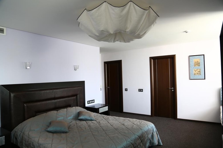 Hotel Okhotnik