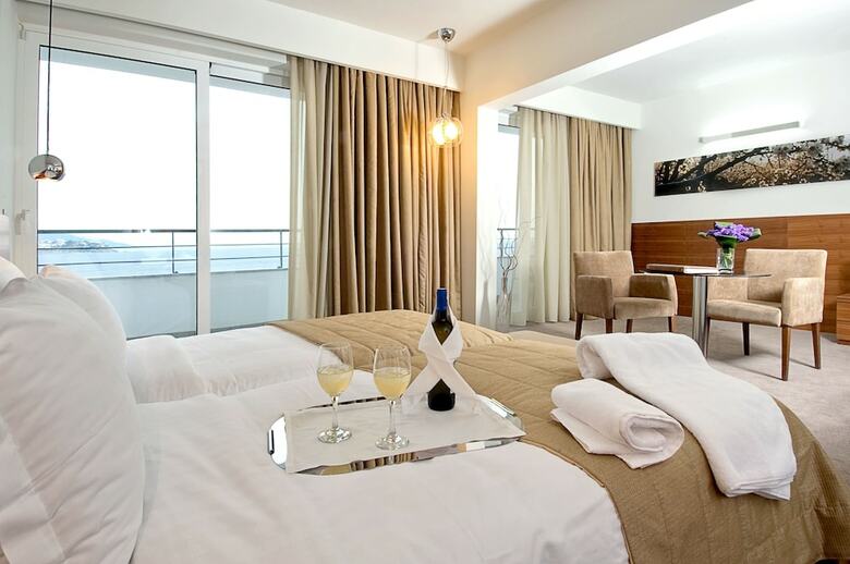 Hotel Lucy