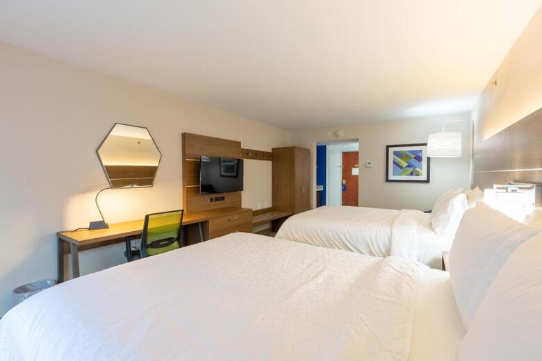 Holiday Inn Express And Suites Arlington North - Stadium Area, An Ihg Hotel