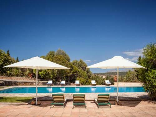 Son Serra De Marina Villa Sleeps 16 Pool Air Con