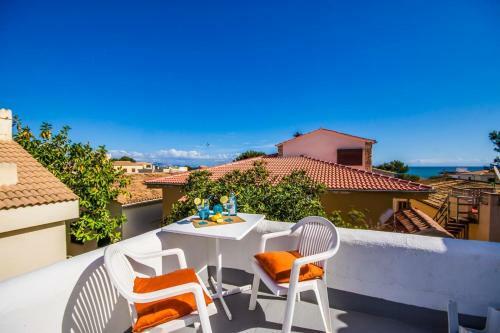 Son Serra De Marina Villa Sleeps 4