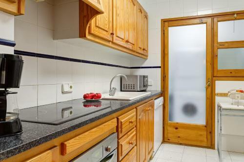 Tamariu Apartment Sleeps 6 Pool T425189