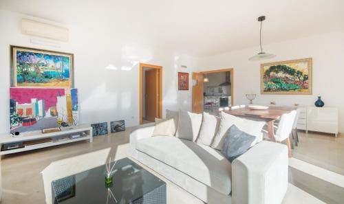 Villa Limonium With Sea Views