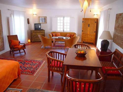 Teguise Apartment Sleeps 2 Wifi