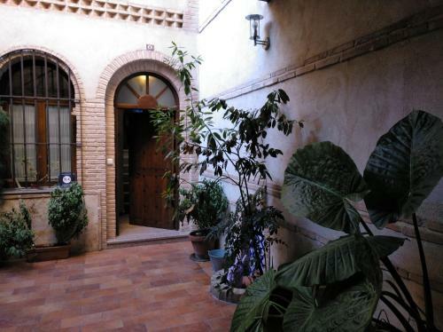 Apartamentos La Casa Del Grial