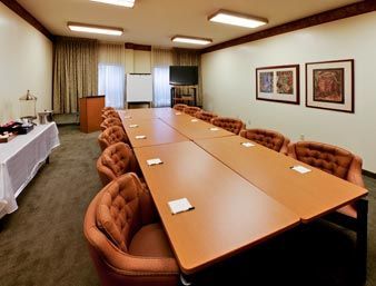Hotel Hawthorn Suites By Wyndham Blo