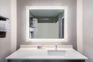 Hawthorn Suites By Wyndham Columbus-west Hotel