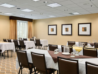 Hotel Wingate By Wyndham South Charleston