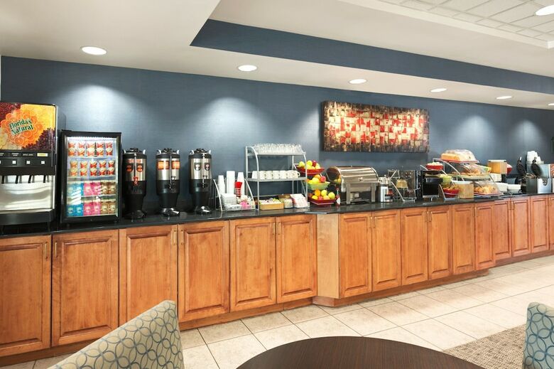 Hotel Wingate By Wyndham Fargo