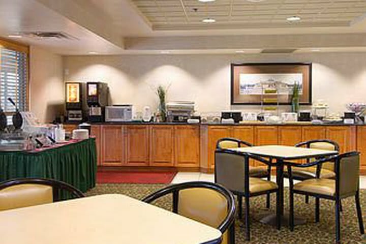 Hotel Wingate By Wyndham Fargo