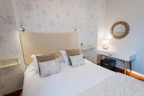 Hostal Cuatro Caminos Rooms