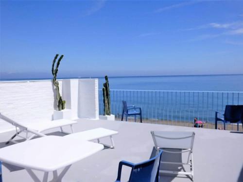 Bleu Mare Apartment