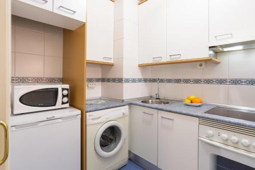 Malagasuite Torremolinos Beach Apartment