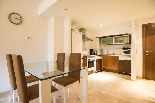 Globus La Entrada Garden Apartment