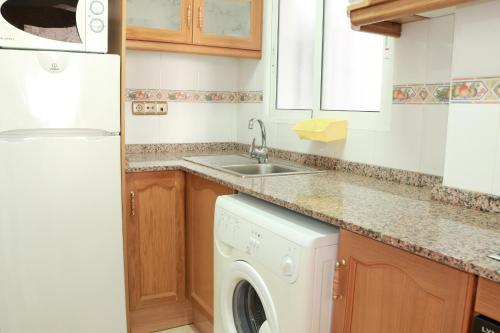 Attractive Apartment Los Locos Beach