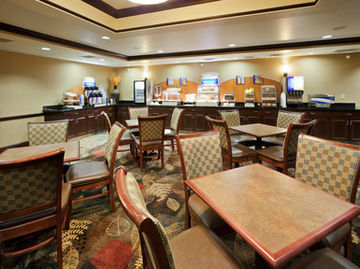 Holiday Inn Express Hotel & Suites Great Falls