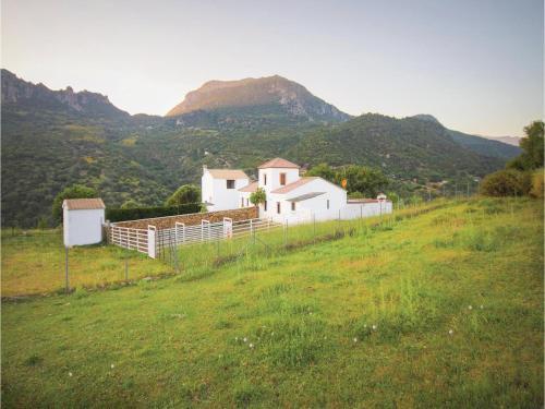 Five-bedroom Holiday Home In Ubrique