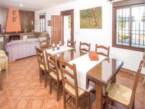 Five-bedroom Holiday Home In Ubrique