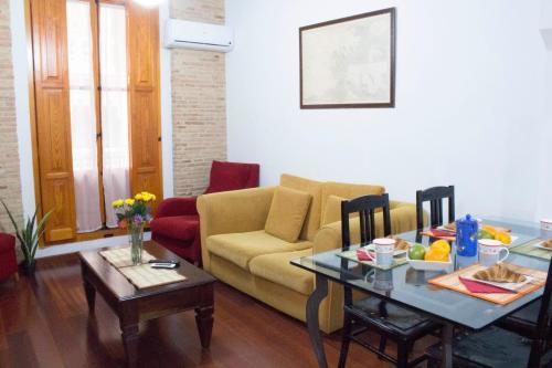 Apartamento Living Valencia - Caballeros