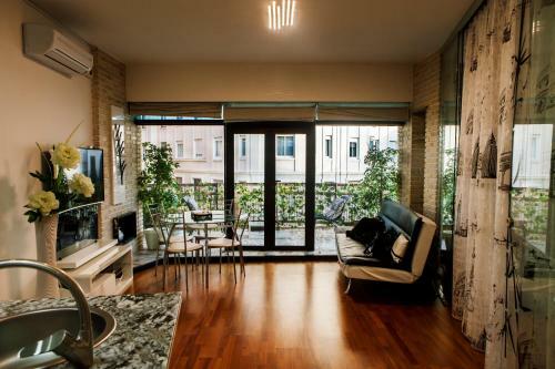 My Apartments - The Urban Terrace