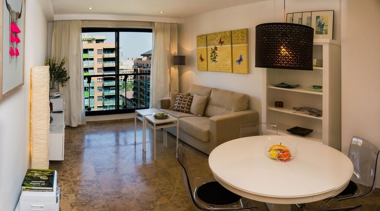 Apartup Francia Views