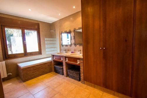 Villa Alvar Mas Cabre Vinyols
