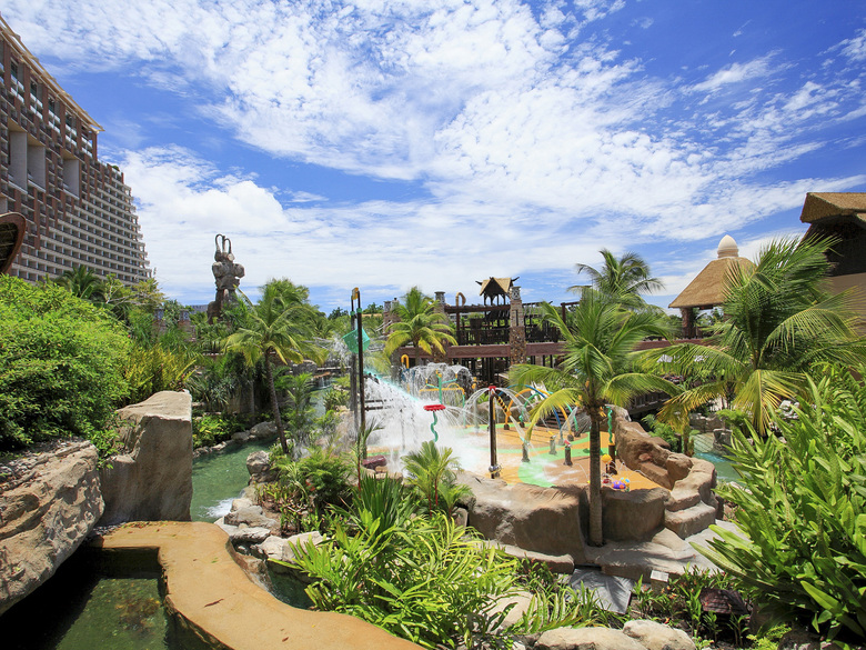 Hotel Centara Grand Mirage Resort