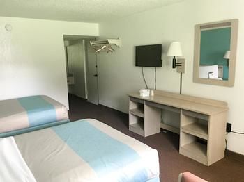 Hotel Ramada Inn & Conference Center