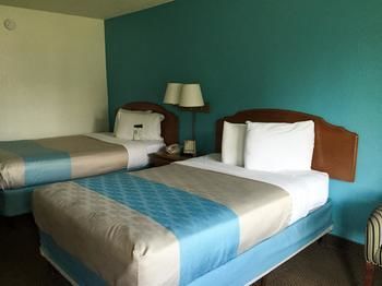 Hotel Ramada Inn & Conference Center