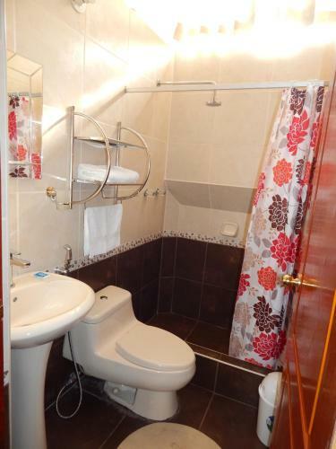 Hostal Hospedaje Residencial Plaza Espa�a