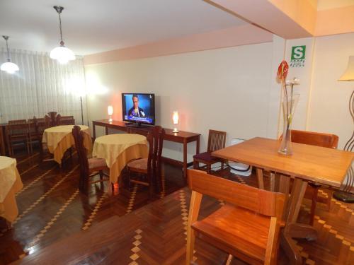 Hostal Hospedaje Residencial Plaza Espa�a