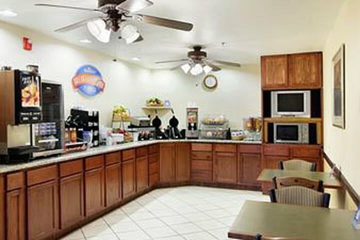 Hotel Baymont Inn And Suites Yreka