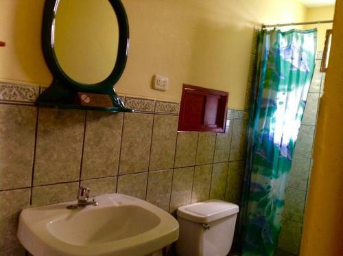 Hostal Casa Del Turista