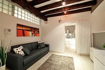 Hotel Rialto Project Apartments