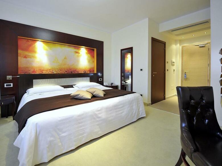 Hotel Mercure Olbia Hermaea