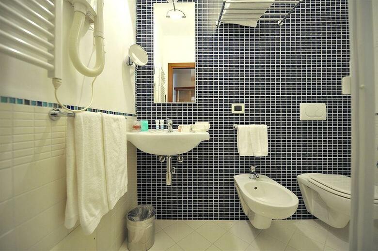 Hotel Mercure Olbia Hermaea