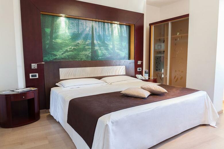 Hotel Mercure Olbia Hermaea