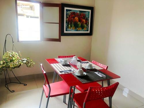 Hotel Estancia Real