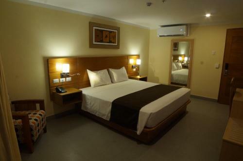 �guila Dorada Selva Hotel