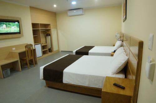 �guila Dorada Selva Hotel